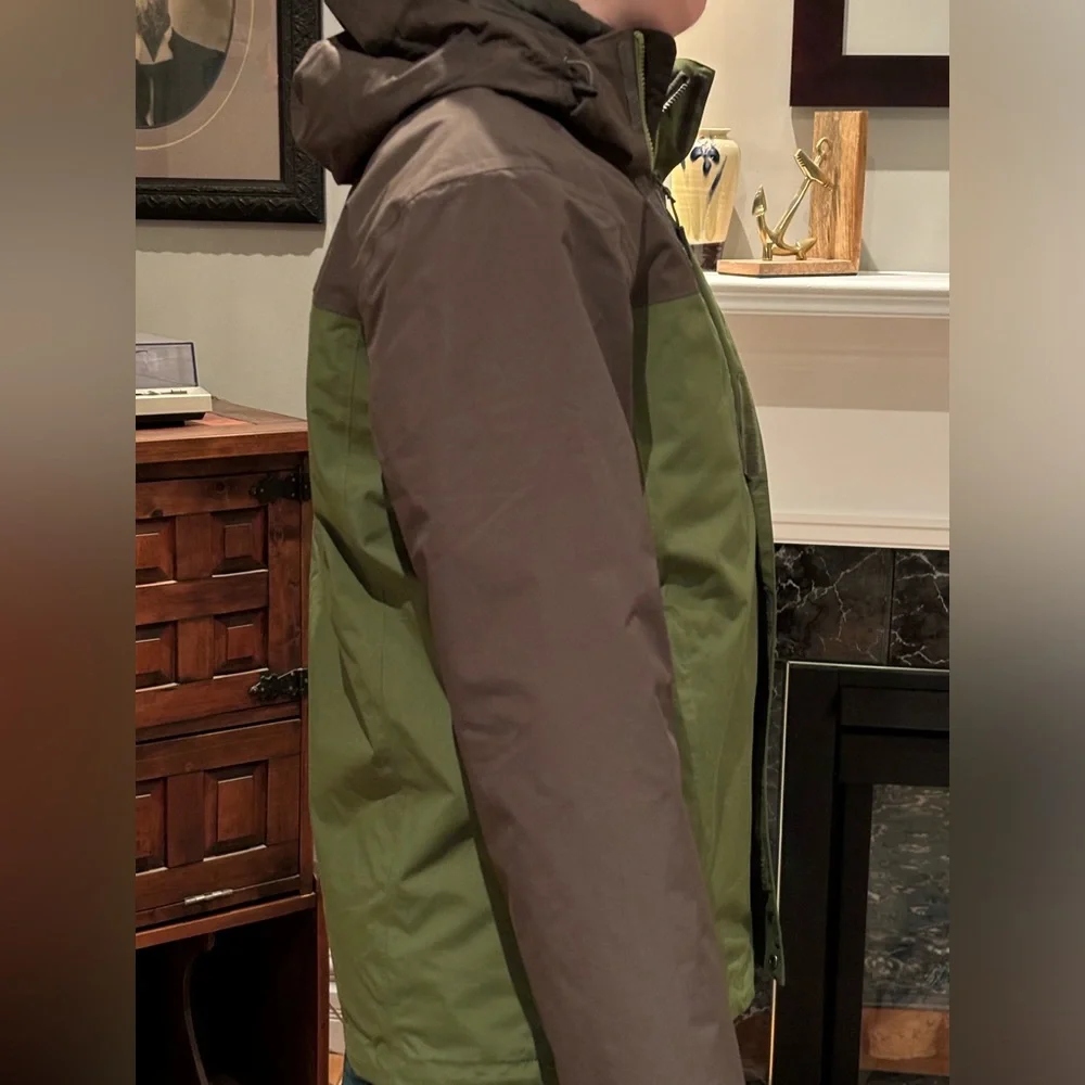 The North Face Men’s Interchange Winter Jacket, size Small - Picture 2 of 5